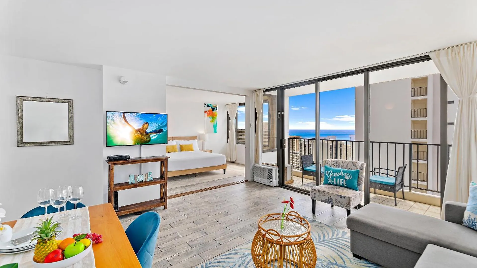 1Br With Great Ocean Views, 1 Block To Waikiki Beach Honolulu